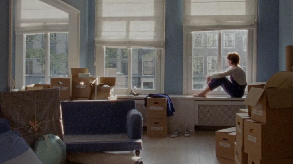 Still from looking she said I forget (2024)